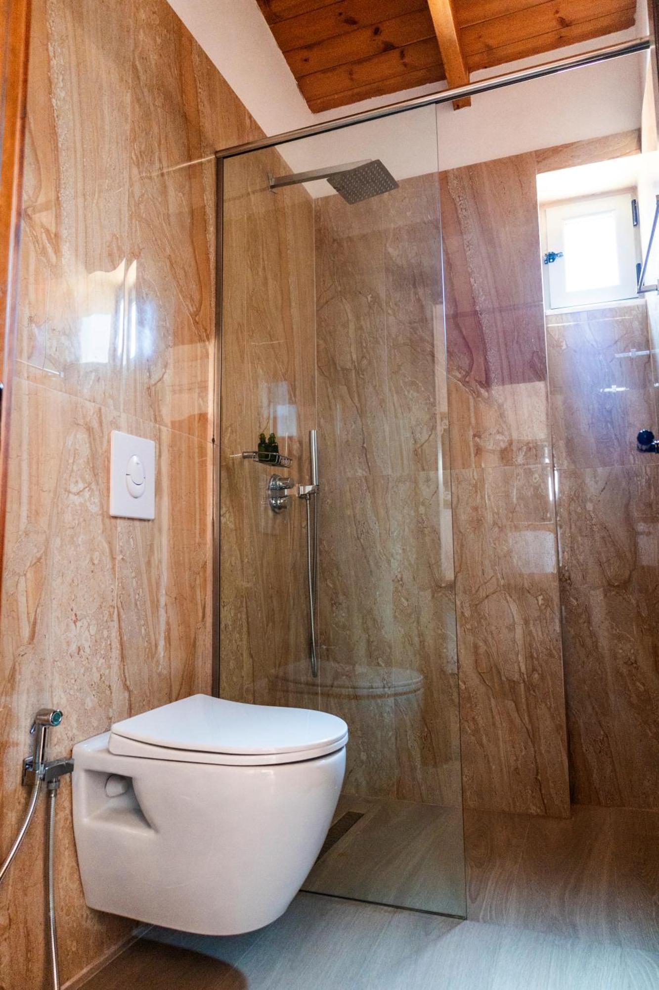 Mateus 4* Himarë